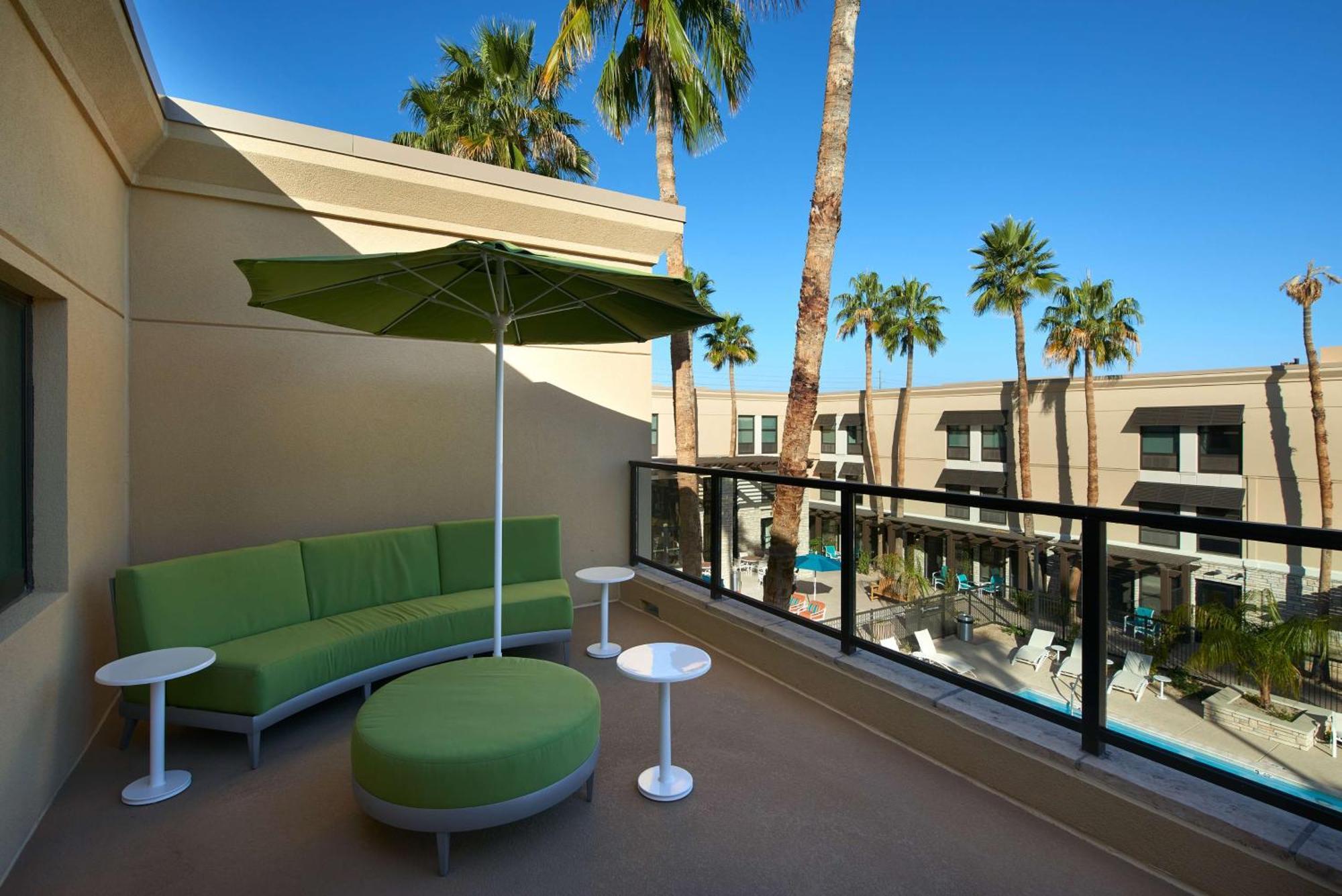 Hampton Inn & Suites Scottsdale On Shea Blvd Exterior foto